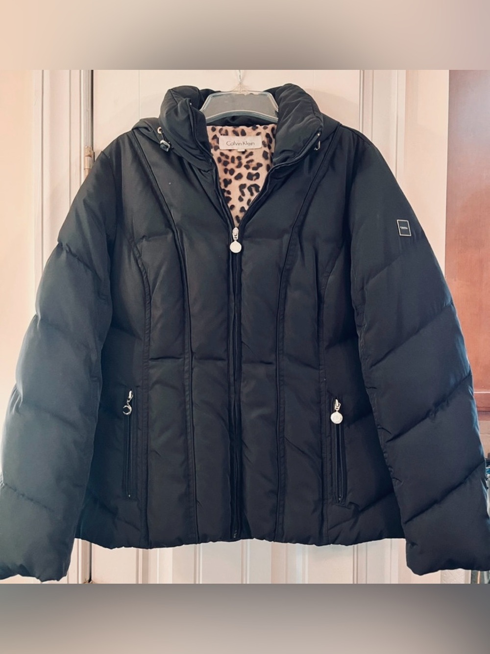 Calvin Klein down women's jacket hood black retail $265!  Leopard lining New